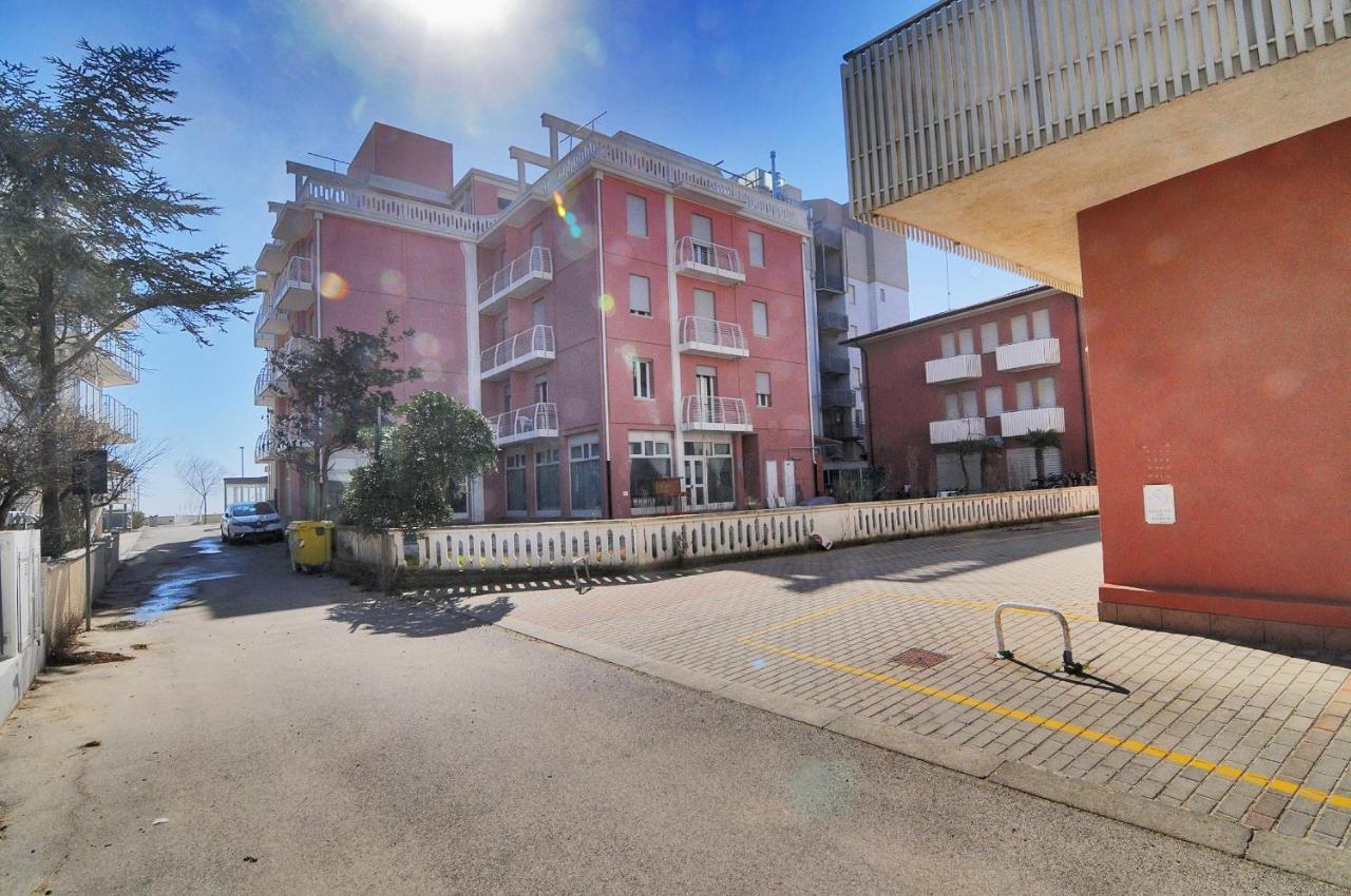 Milan Apartment กาออร์เล ภายนอก รูปภาพ